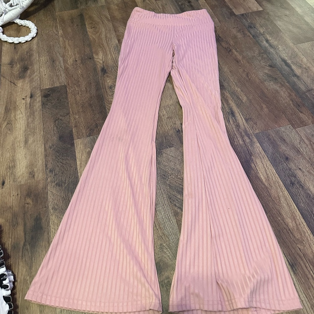pink leggings
